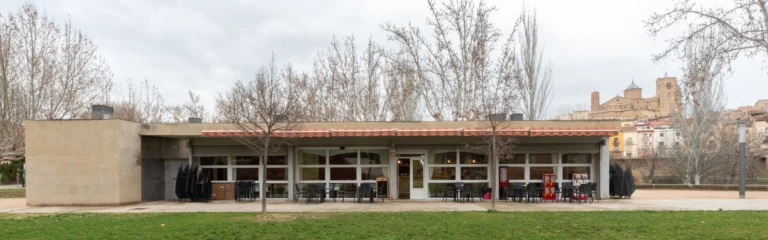 glorieta bistro 01 768x240